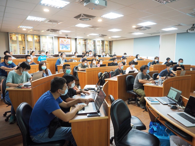 TaiBIF會定期舉行工作坊及各式活動